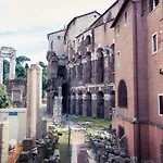 Panoramic Castle Apt Trastevere