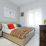 Vaticano Terrace: Brand New 2 Bedrooms 2 Bathrooms