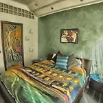 Fly B&B