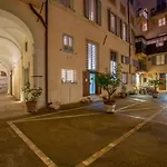 Guesthouse Mysuitetower Pantheon