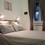 Narciso House