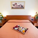 Hotel Priscilla