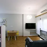 Sant\'Angelo Modern Apartment
