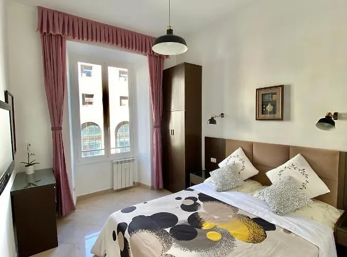 Euro Star Guest House