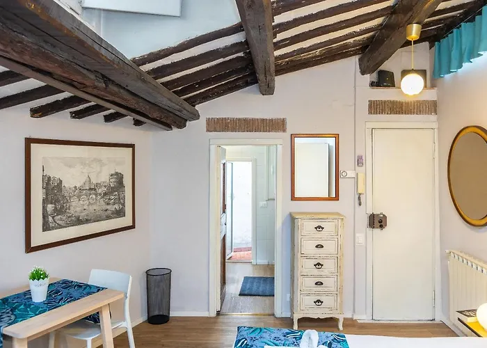 Cancelleria Apartment-Rental In Rome
