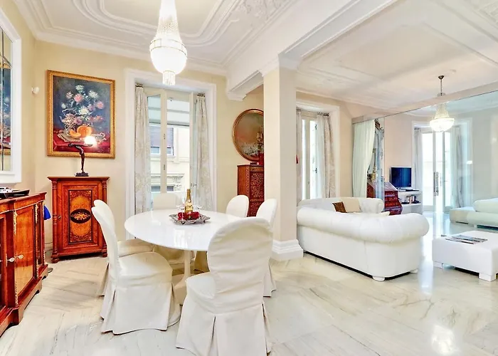 Rome Luxury Apartment To Spanish Steps