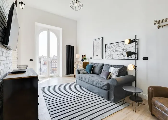 Bmga L Glam Industrial 3-Bed Apartment In Termini