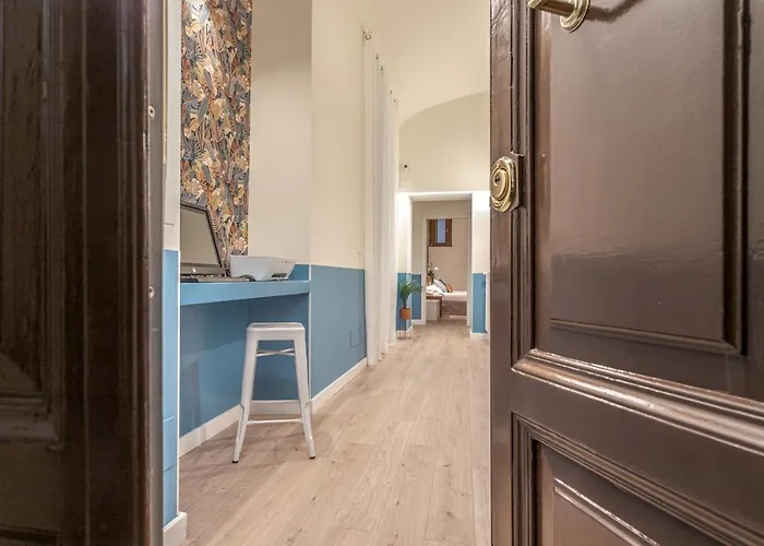 Vittoria Garden Suites