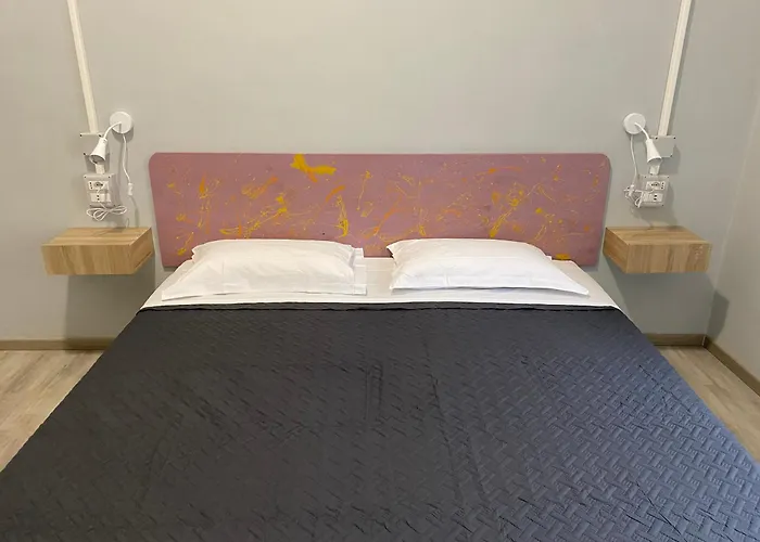 Eureka Rooms
