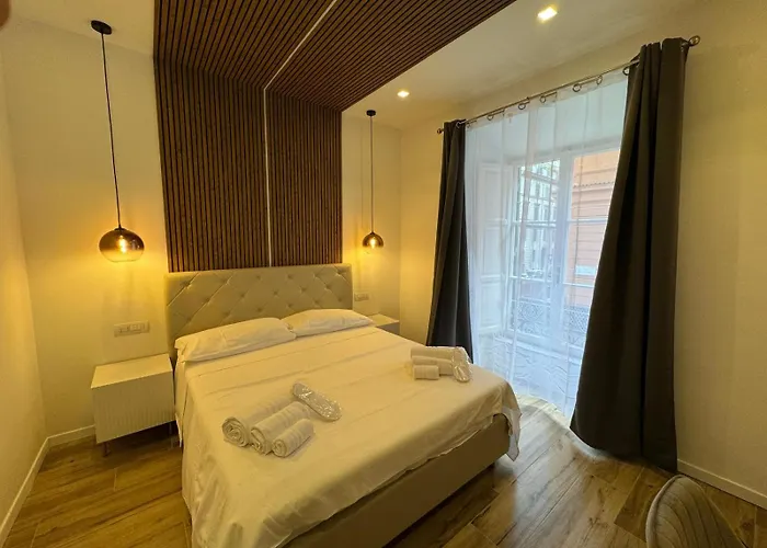 Essenza House