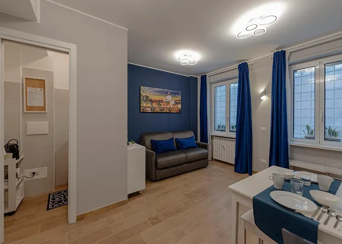 Goldstar Apartments