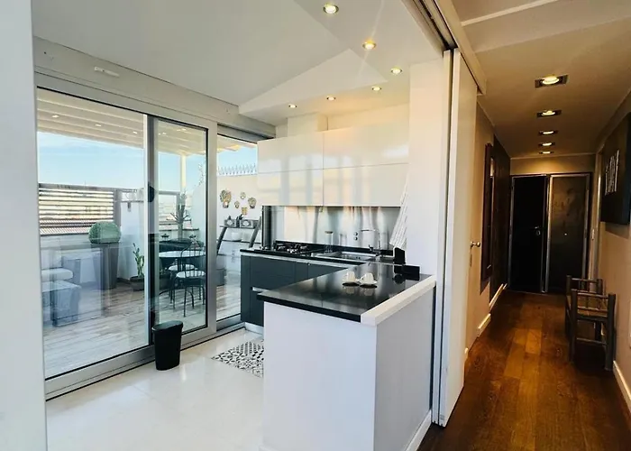 22Apt Luxury Quiet Loft With Terrace