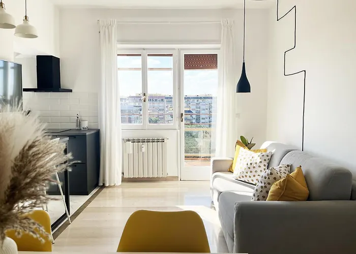 Yellow Sweet Home