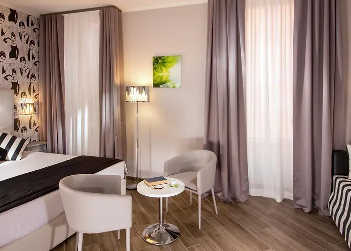 Frattina Rooms