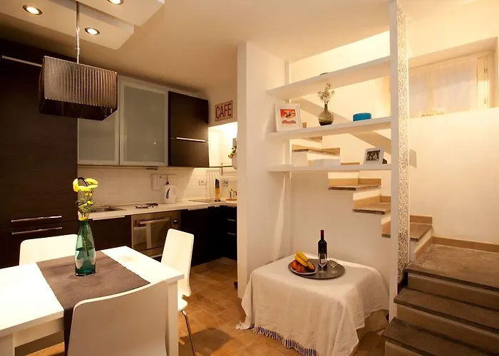 Colosseum Secret Apartment