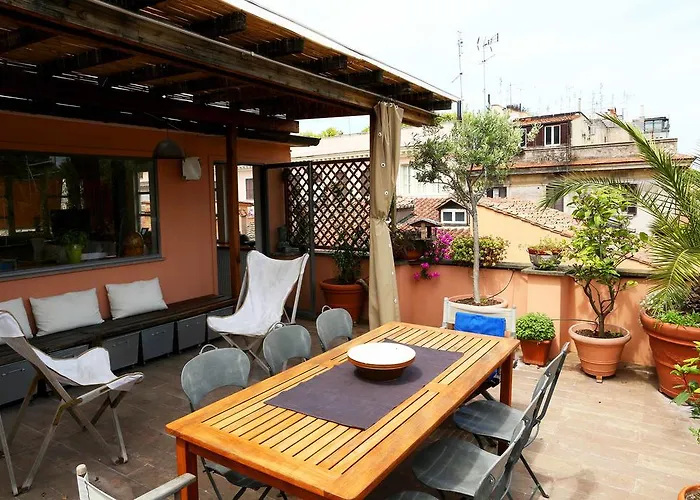 Trastevere Split Level Terrace Apartment - Top Collection