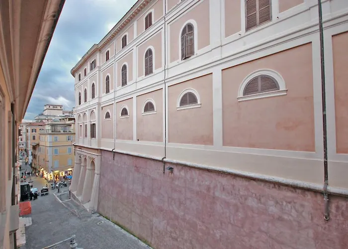Old Trevi Apartments Roma