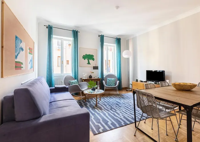 Rome Accommodation Condotti