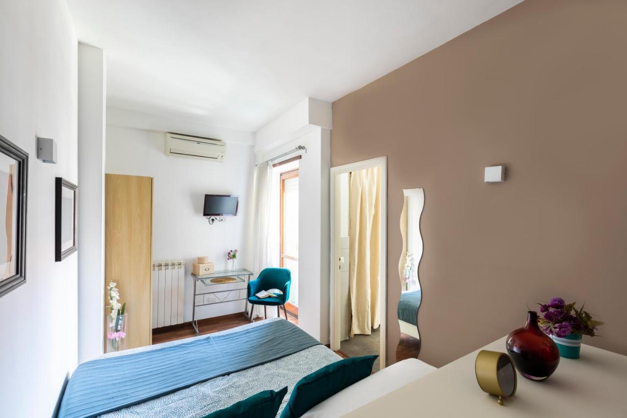 Momo 3 * Rome