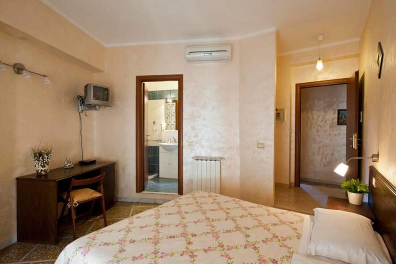 In Trastevere House Acomodação com café da manhã  2*