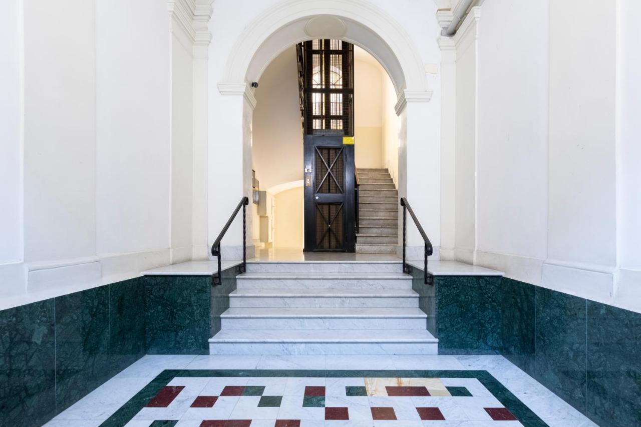 Vatican Luxury Appartement