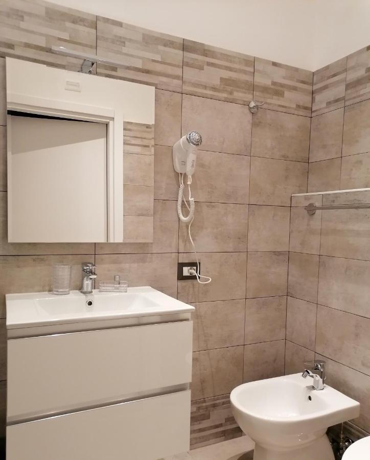 Residenza Tupini, S.pietro * Rome