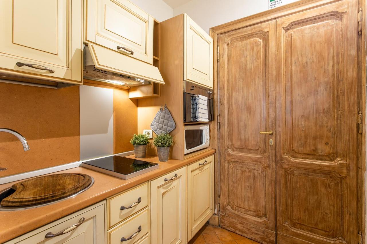 Frattina Apartment *