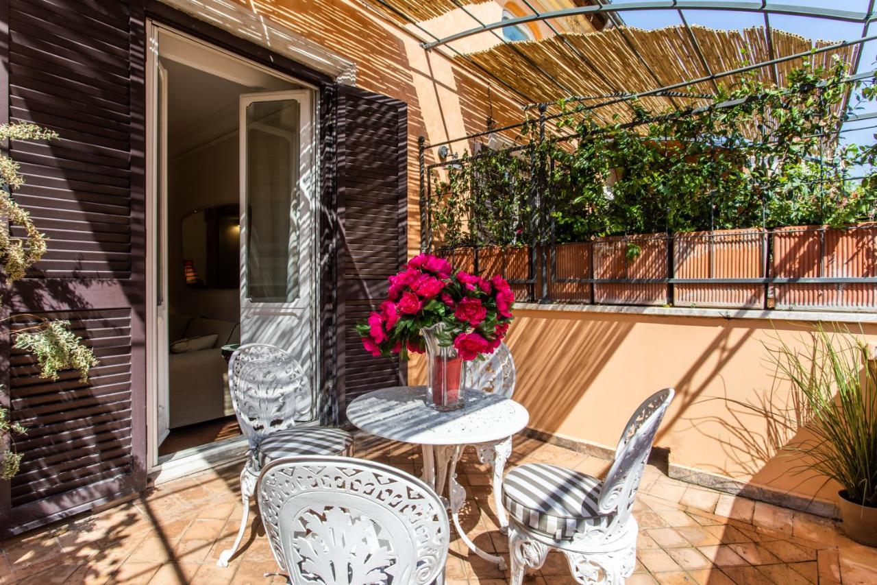 Apartment Frattina *