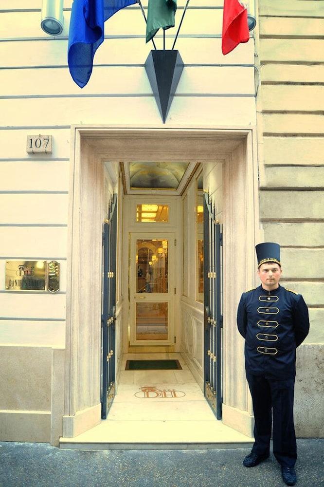 Daniel's Hotel Rome