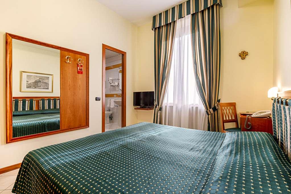 Hotel Residenza Paolo Vi