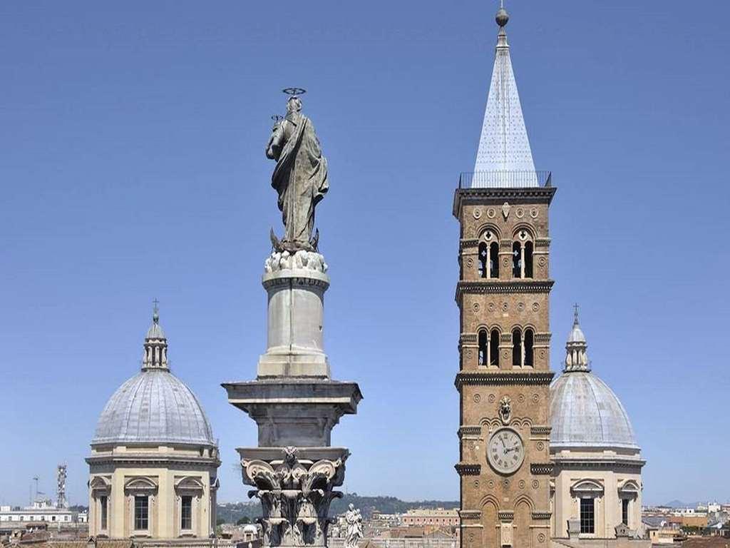 Mecenate Palace