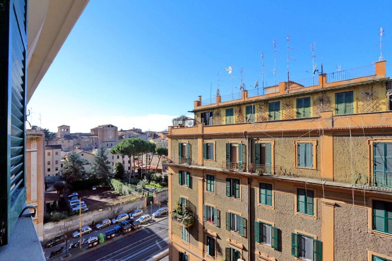 Roman Holiday Colosseum Holiday home