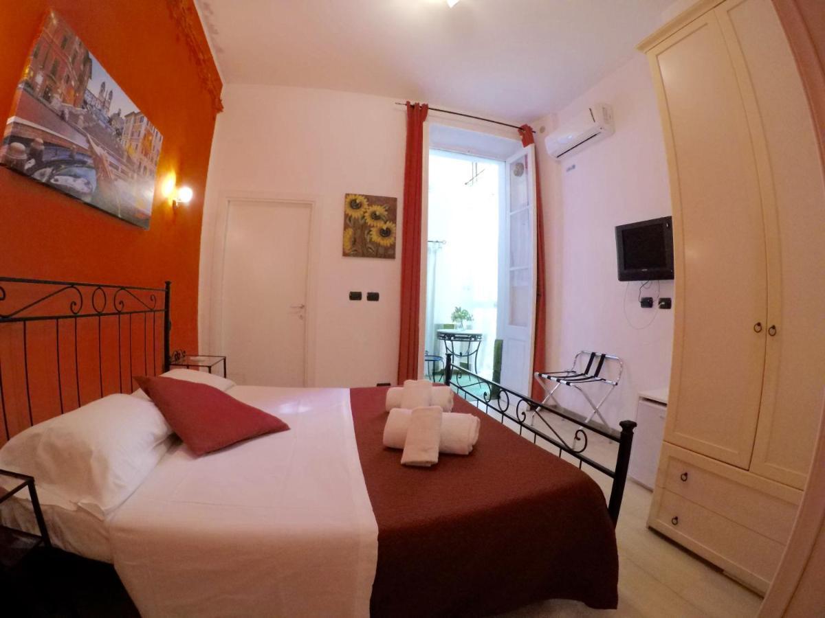 Julius Caesar 183 Guest house