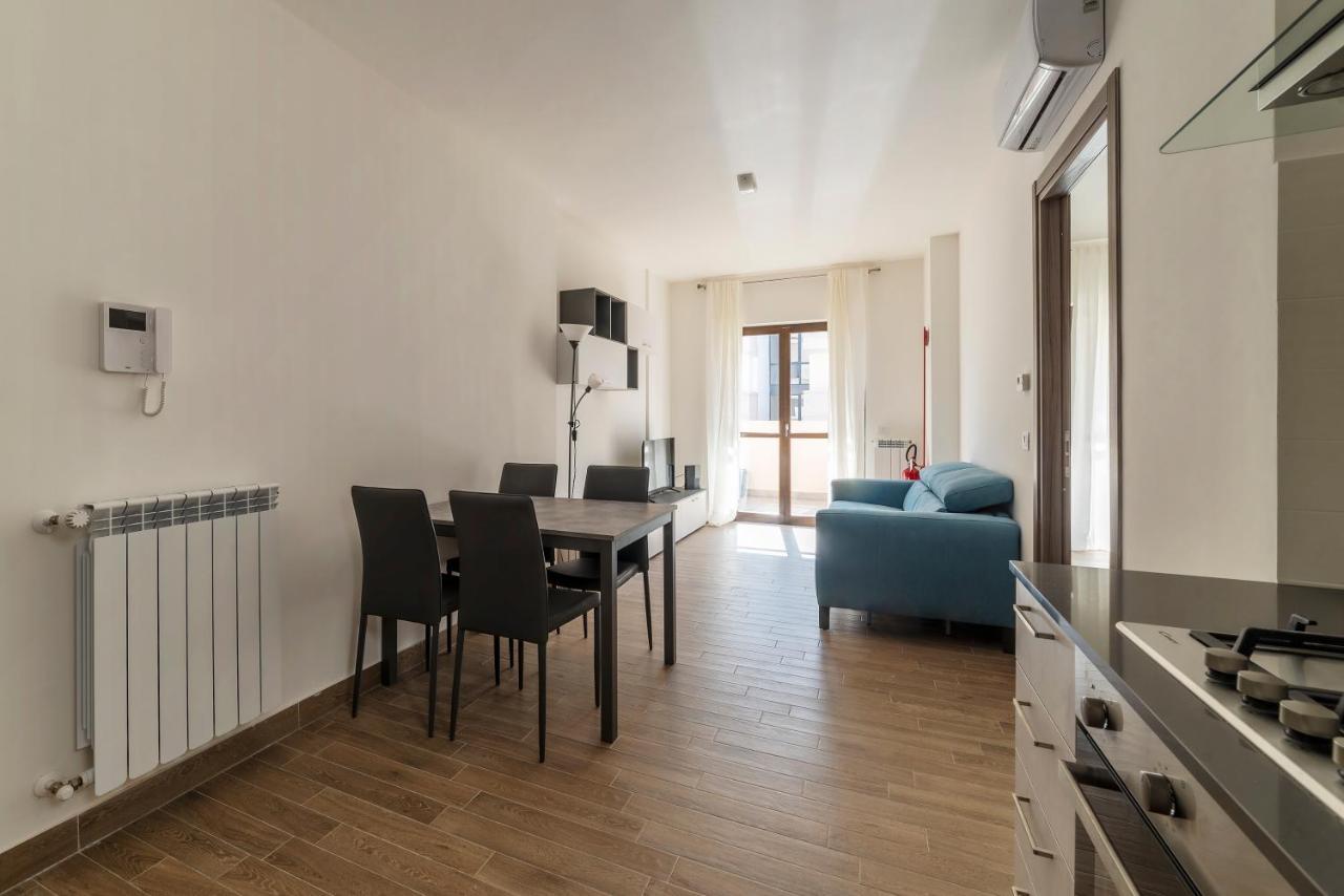 Fonte Laurentina * Roma