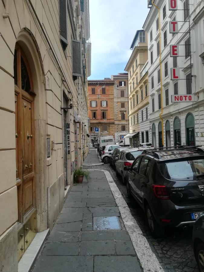 Emanuela Hostel