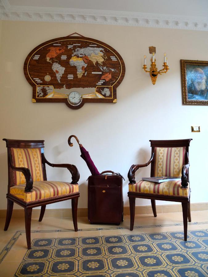Guest house Regal House Capucci 6