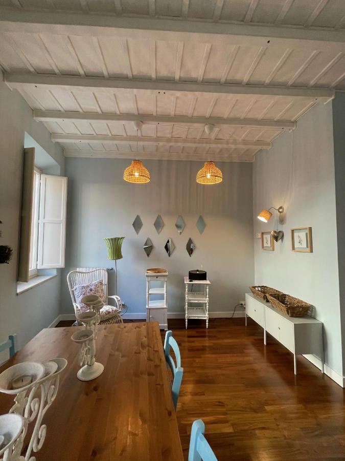 Apartment Holidays At Charme Rome