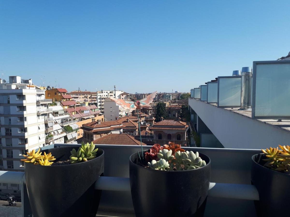 Penthouse 40 In Trastevere With Seasonally Jacuzzi Appartement Rome