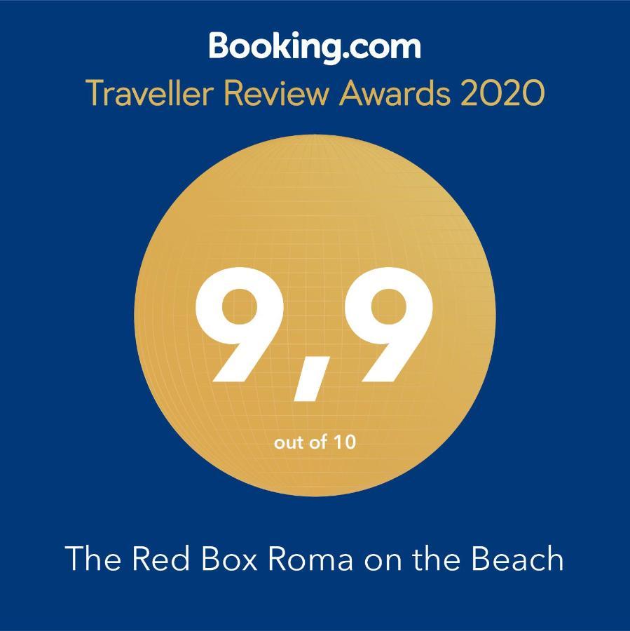 Hébergement de vacances The Red Box On The Beach *