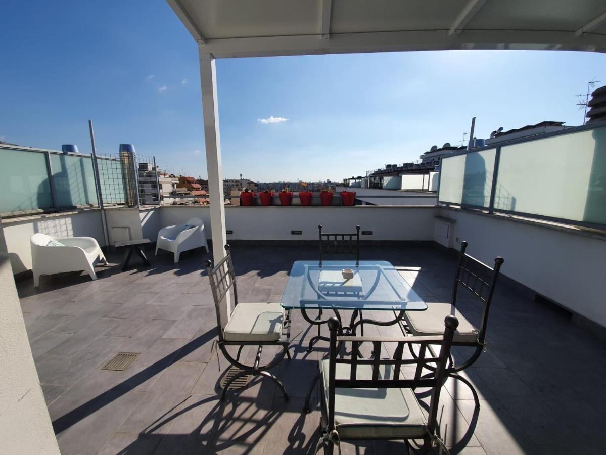 Penthouse 41 In Trastevere With Big Terrace *