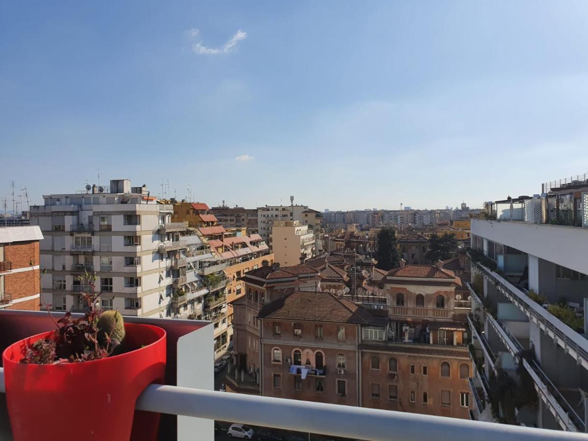Penthouse 41 In Trastevere With Big Terrace Roma