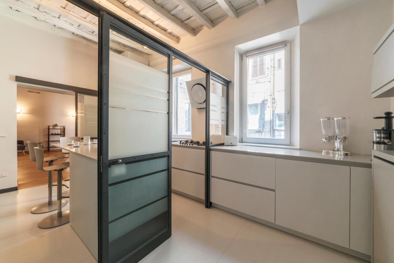 Apartment Piazza Navona Elegant