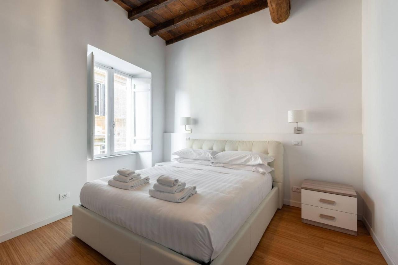 Restored - Stunning Pantheon View