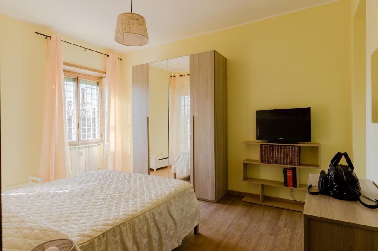 Le Rondini Apartment, 5 Persone, 2 Balconi, Policlinico Tor Vergata E Casilino Apartamento