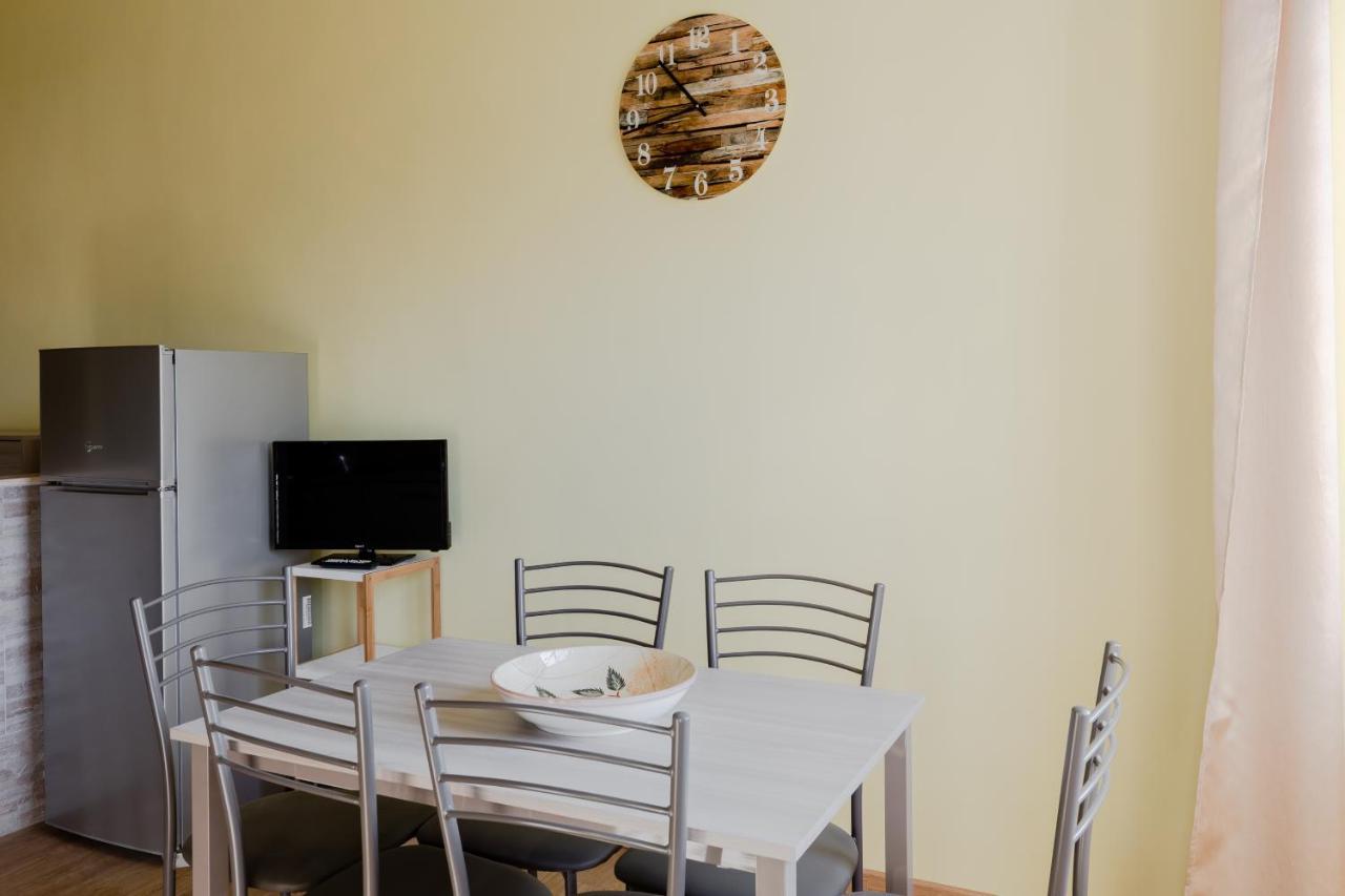 Le Rondini Apartment, 5 Persone, 2 Balconi, Policlinico Tor Vergata E Casilino *