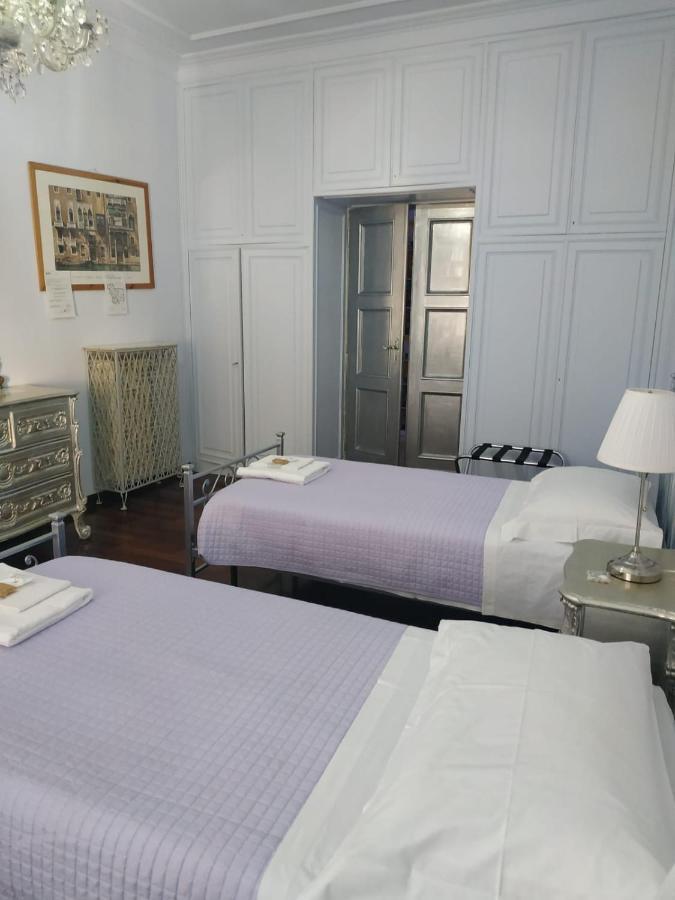 Bed & Breakfast Around The Corner Colosseo Rome