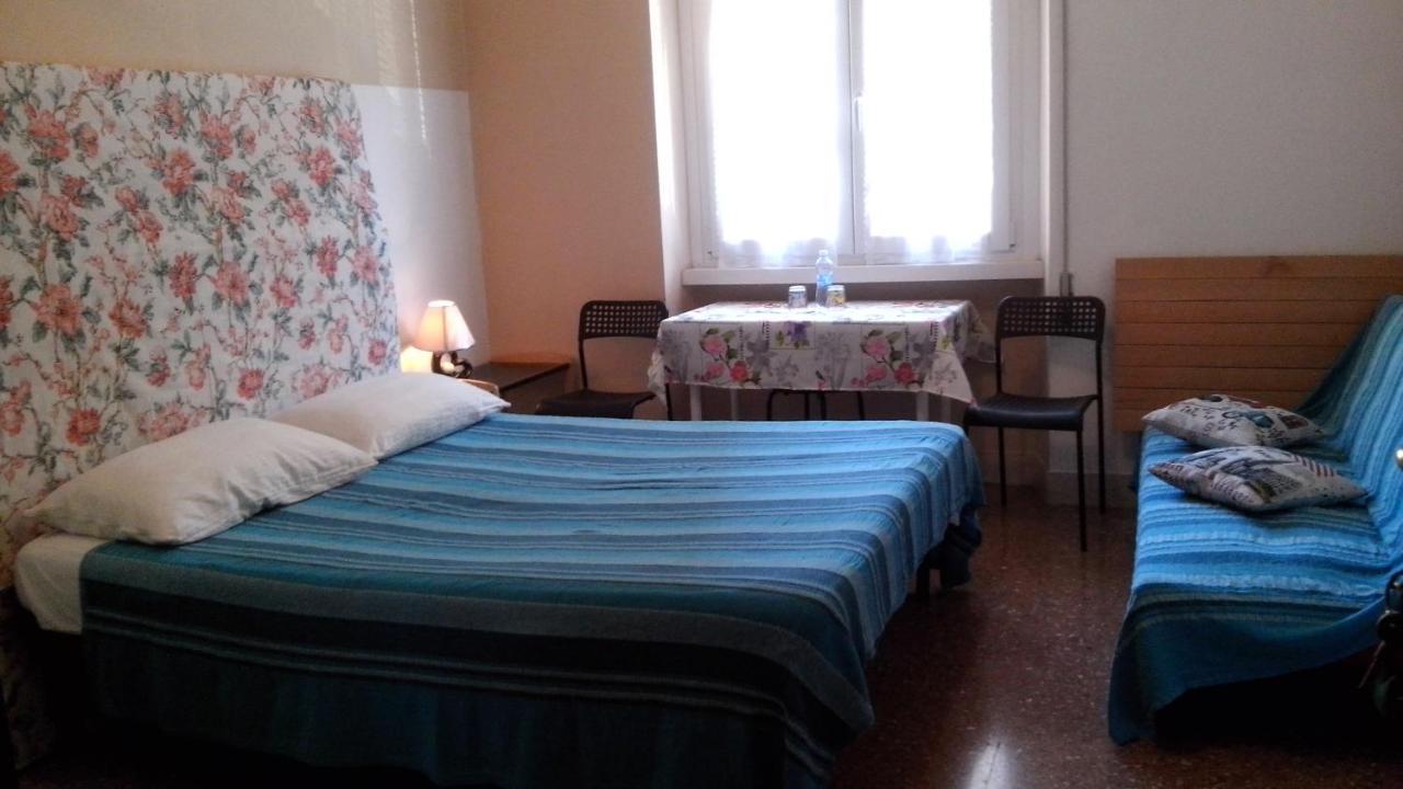 Guest house Affittacamere , Near Trastevere Station *