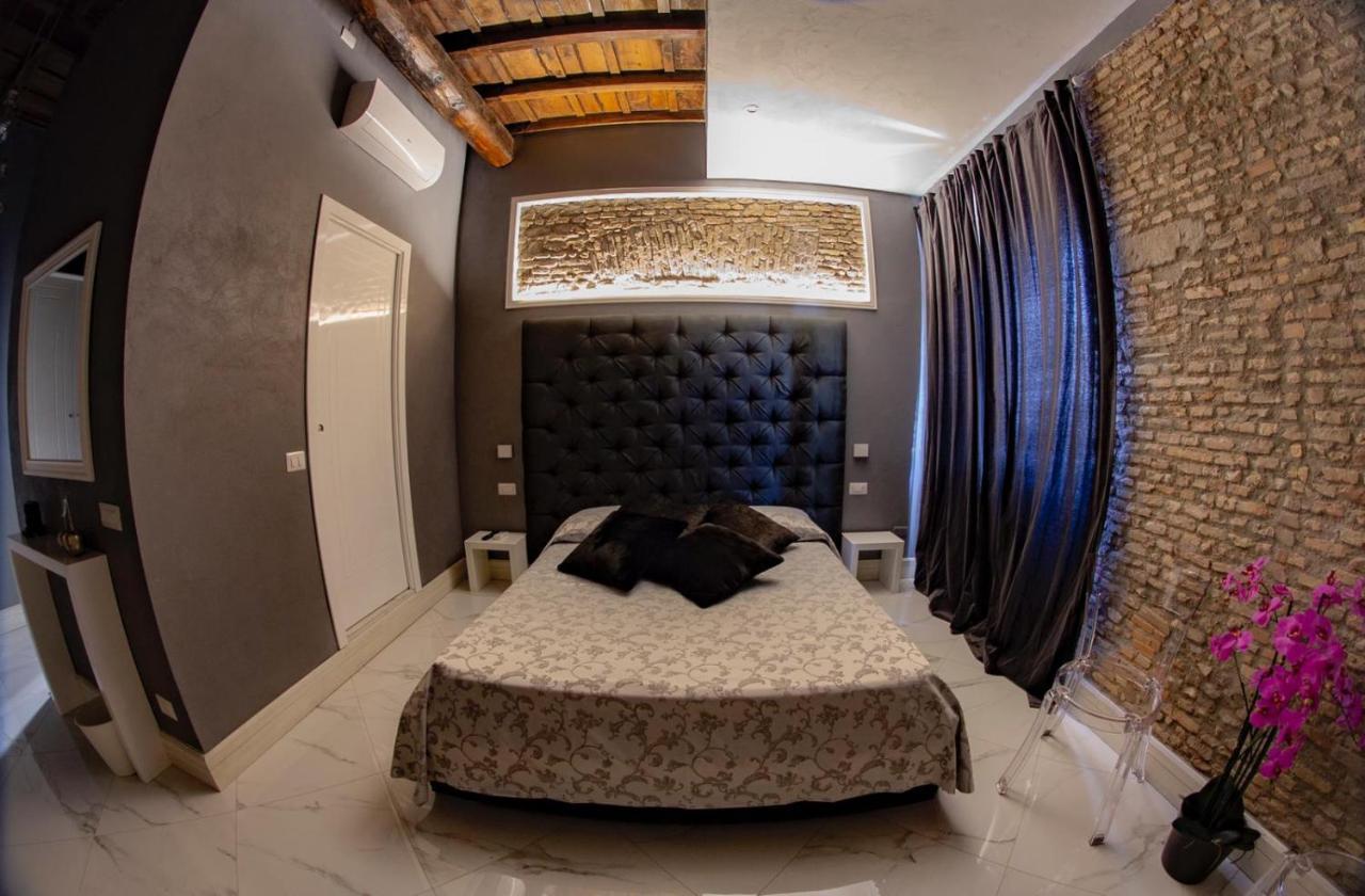 Rhome Luxury Bed & Breakfast