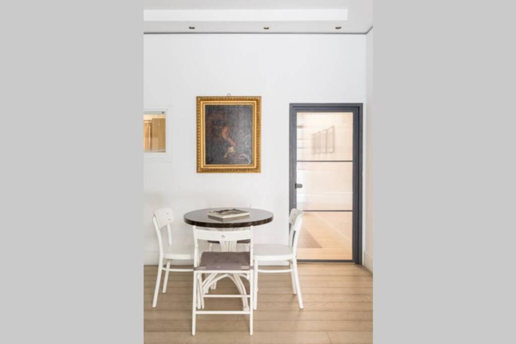 Appartement Cartari9 *