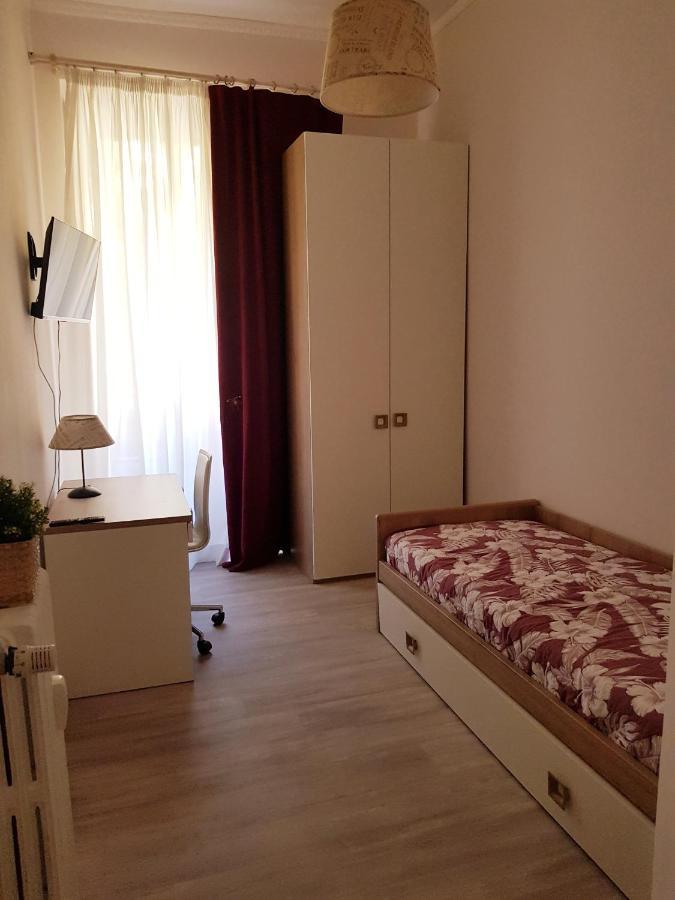Alexadom Apartment